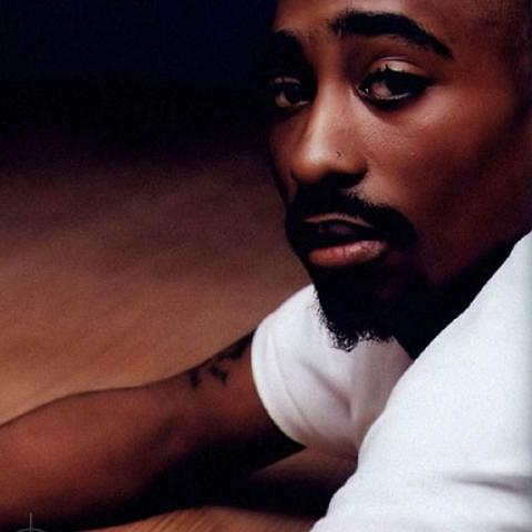 2pac.... Istorija